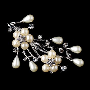 Ethereal Pearl Brooch – Crystal Edition #0873