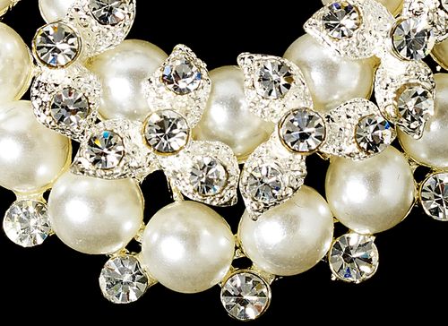 Silver Ivory And Rhinestone Wreath Brooch 3440 27
